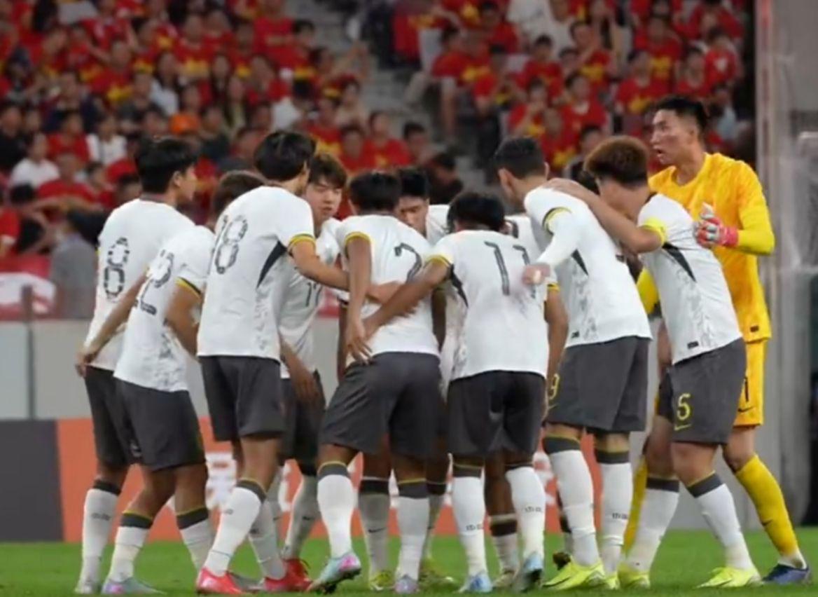 利亚队, 收入, ue 利亚队, 收入, ue