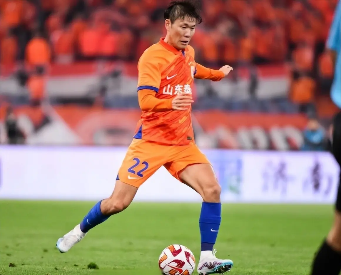 首次跟他同, 代表, 既能在防守